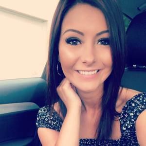 Meet your Posher, Josée